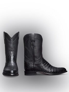 Tecovas men’s 10.5 The Earl caiman 
Currently on website for $725